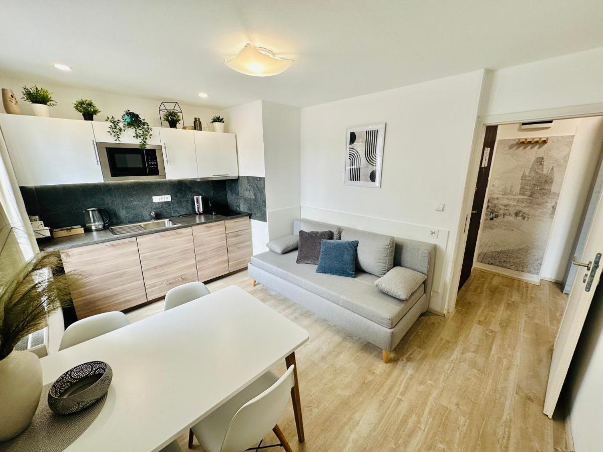 Beautiful Apartment Dlouha Прага Экстерьер фото